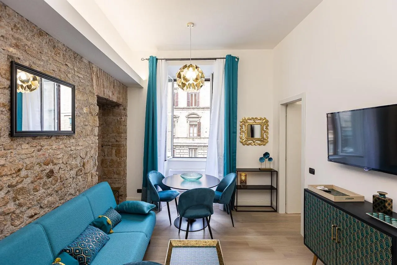 Apartment Solferino By Rental In Rome