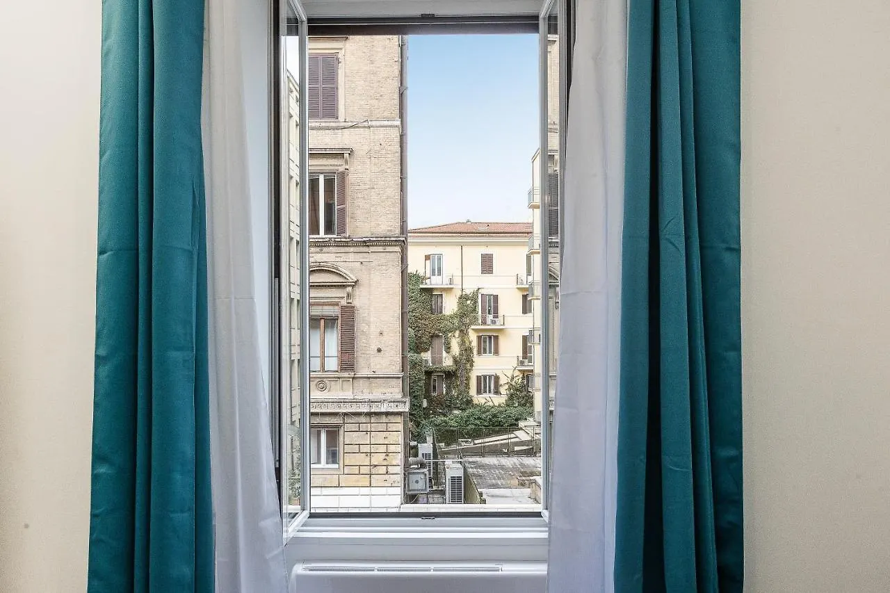 Solferino By Rental In Rome Apartment